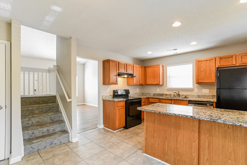 1,785/Mo, 4127 Birch Leaf Ct Charlotte, NC 28215 Dining Room View