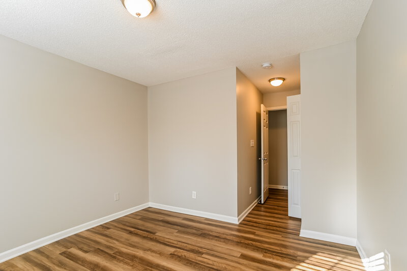 1,785/Mo, 4127 Birch Leaf Ct Charlotte, NC 28215 Bedroom View 2