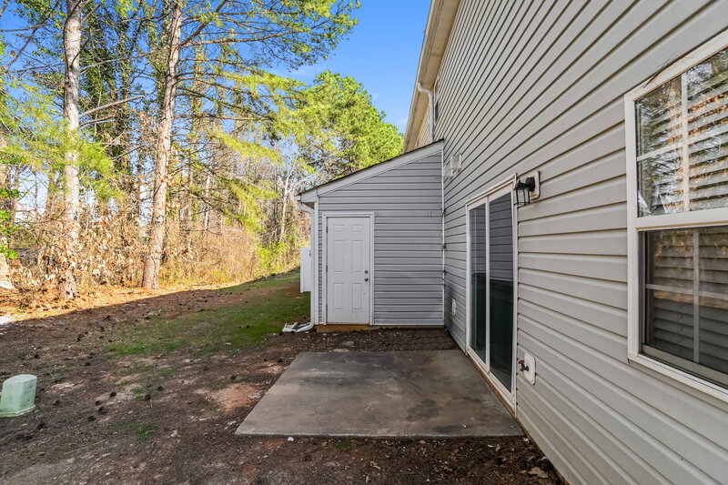 1,785/Mo, 4127 Birch Leaf Ct Charlotte, NC 28215 Rear View