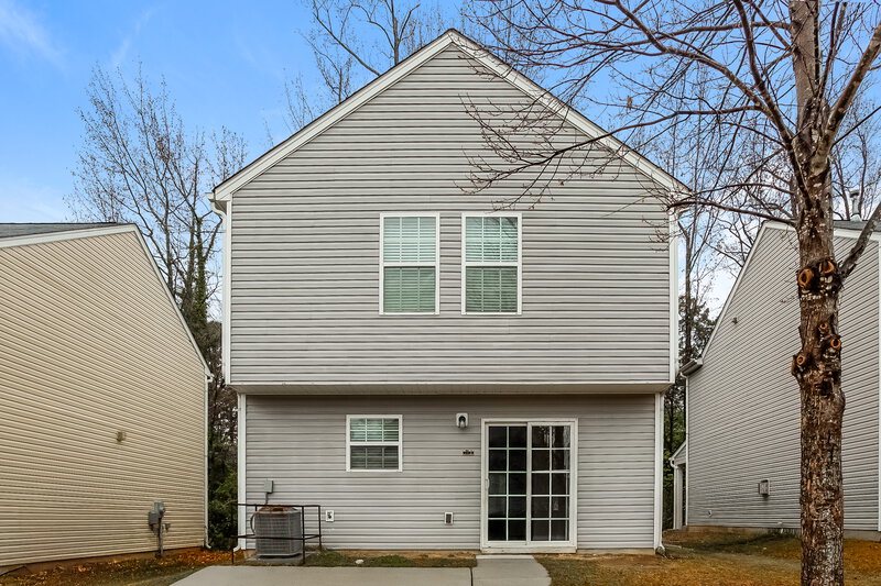 1,680/Mo, 3836 Glory St Charlotte, NC 28206 Rear View