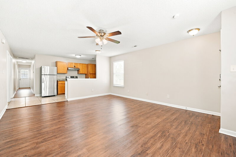 1,755/Mo, 6303 Linda Vista Ln Charlotte, NC 28216 No Caption View