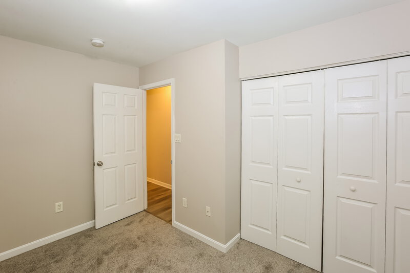 1,900/Mo, 7019 Idlewild Brook Ln Charlotte, NC 28212 Bedroom View