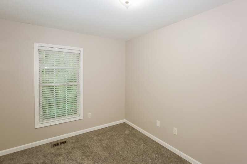 1,900/Mo, 7019 Idlewild Brook Ln Charlotte, NC 28212 Bedroom View 2