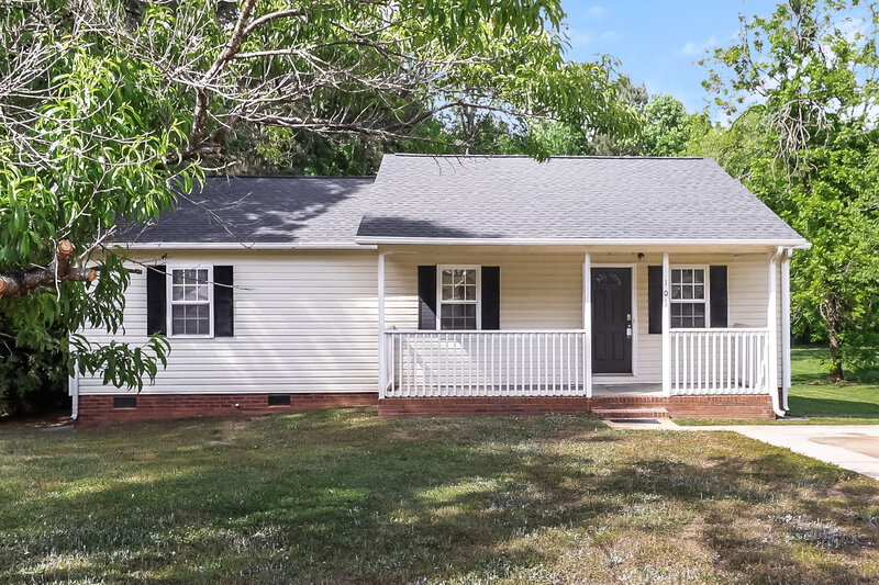 1,650/Mo, 103 Doree Ln Crouse, NC 28033 External View
