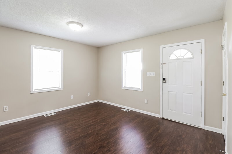 1,650/Mo, 103 Doree Ln Crouse, NC 28033 Living Room View 2