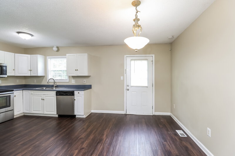 1,650/Mo, 103 Doree Ln Crouse, NC 28033 Dining Room View