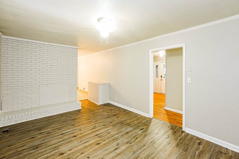 2,030/Mo, 758 Denning Pl Charlotte, NC 28227 Living Room View
