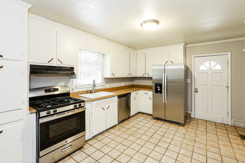 2,030/Mo, 758 Denning Pl Charlotte, NC 28227 Kitchen View