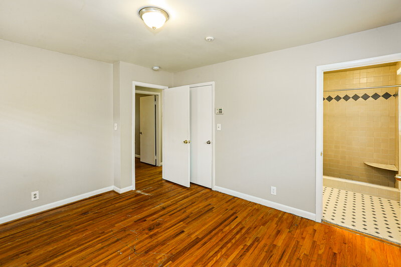 2,030/Mo, 758 Denning Pl Charlotte, NC 28227 Main Bedroom View 2