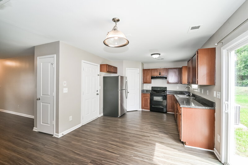 1,795/Mo, 818 Rook Rd Charlotte, NC 28216 Dining Room View