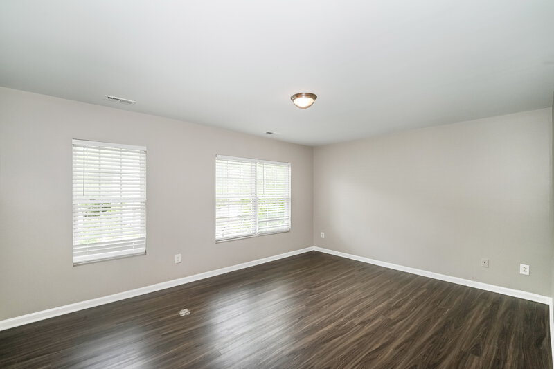 1,795/Mo, 818 Rook Rd Charlotte, NC 28216 Main Bedroom View
