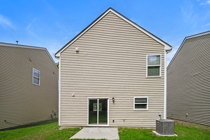 1,795/Mo, 818 Rook Rd Charlotte, NC 28216 Rear View