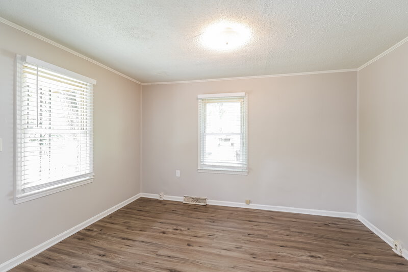 1,115/Mo, 508 Allison St W Gastonia, NC 28052 Living Room View 2