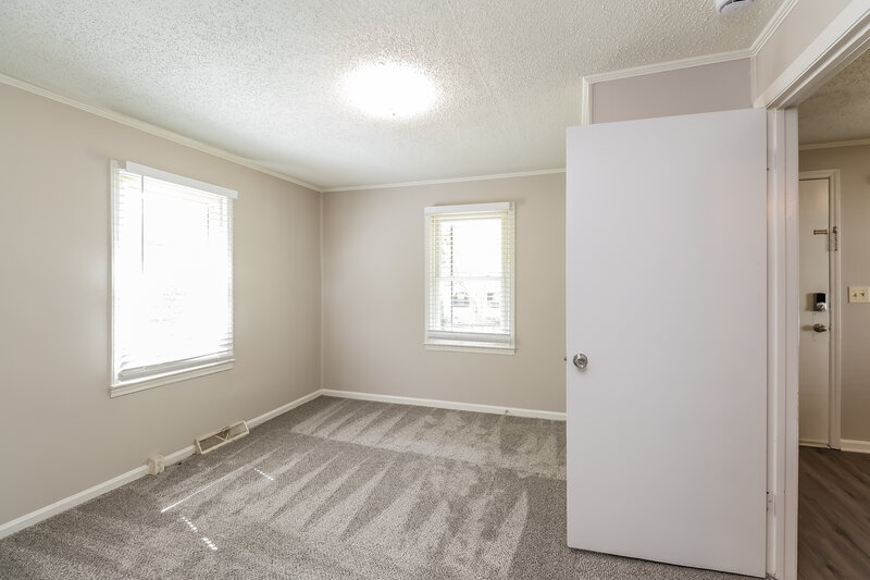 1,115/Mo, 508 Allison St W Gastonia, NC 28052 Bedroom View