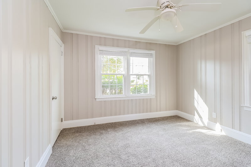 1,785/Mo, 305 S Mulberry St Cherryville, NC 28021 Bedroom View 2