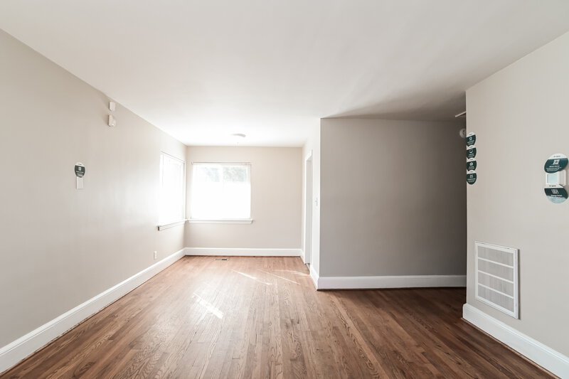 1,365/Mo, 2751 Catalina Ave Charlotte, NC 28206 Misc View 2