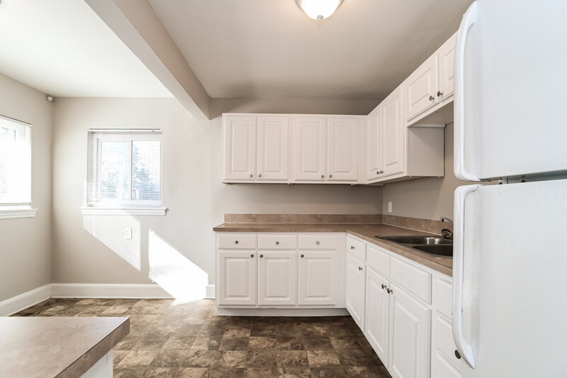 1,365/Mo, 2751 Catalina Ave Charlotte, NC 28206 Misc View 5