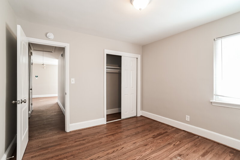 1,365/Mo, 2751 Catalina Ave Charlotte, NC 28206 Misc View 8