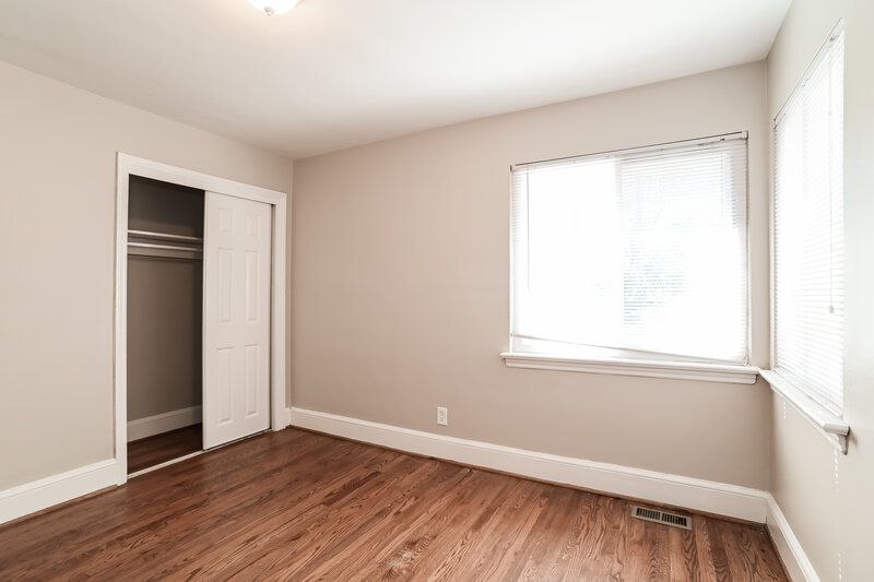 1,365/Mo, 2751 Catalina Ave Charlotte, NC 28206 Misc View 9