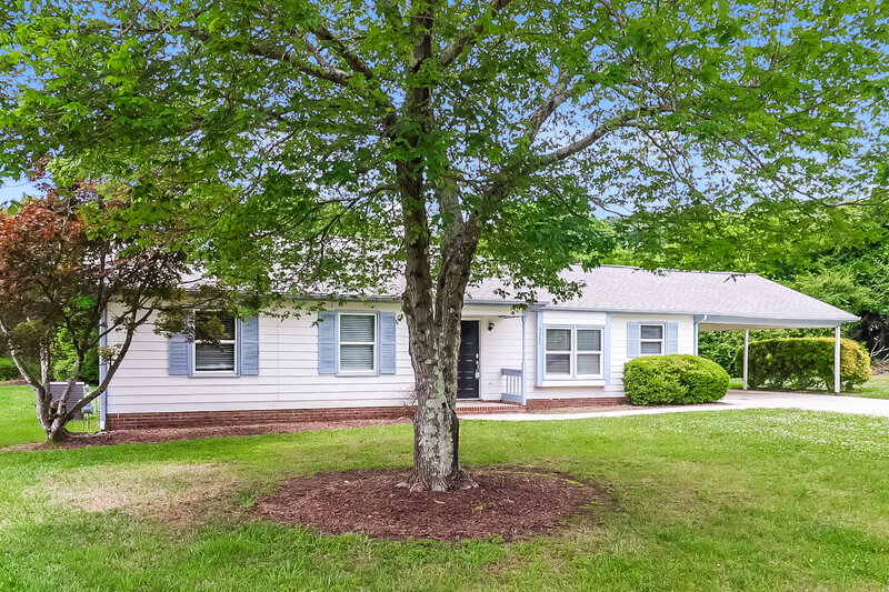 1,820/Mo, 3557 Heather Ln Gastonia, NC 28056 Front View