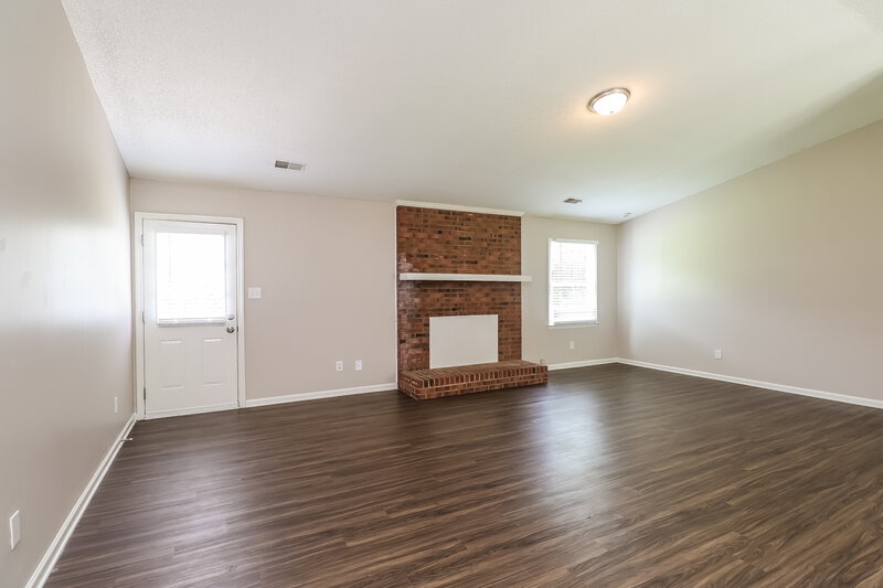 1,820/Mo, 3557 Heather Ln Gastonia, NC 28056 Living Room View