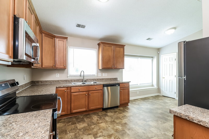 1,820/Mo, 3557 Heather Ln Gastonia, NC 28056 Kitchen View