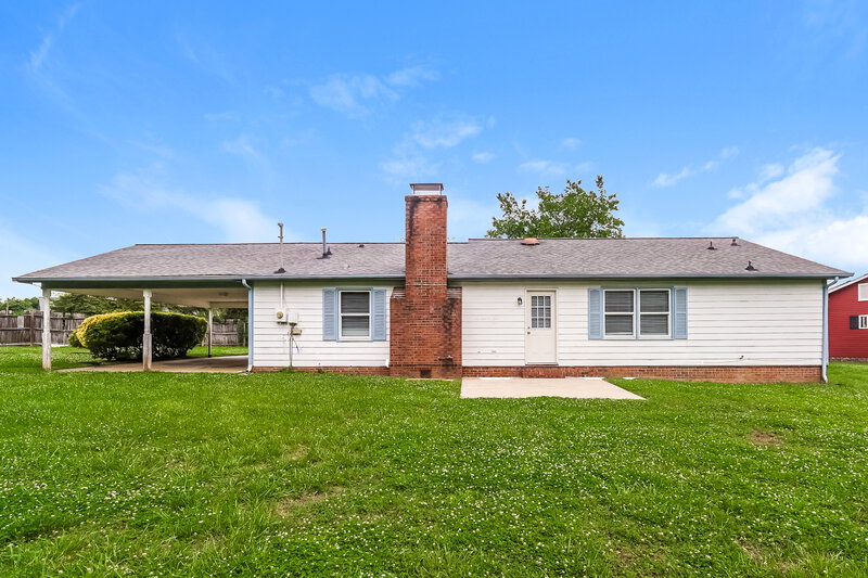 1,820/Mo, 3557 Heather Ln Gastonia, NC 28056 Rear View
