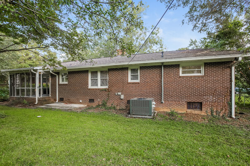 1,345/Mo, 1622 Chesterfield Ct Gastonia, NC 28052 Rear View