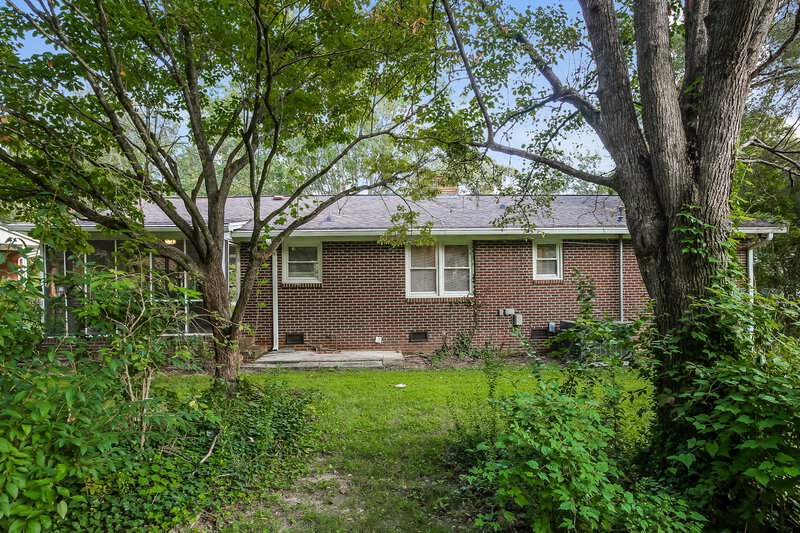 1,345/Mo, 1622 Chesterfield Ct Gastonia, NC 28052 Rear View 2