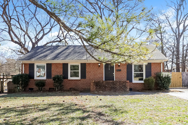 1,650/Mo, 3515 Archer Ave Charlotte, NC 28217 External View