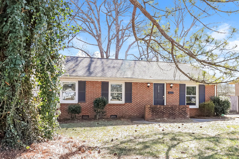 1,650/Mo, 3515 Archer Ave Charlotte, NC 28217 Front View