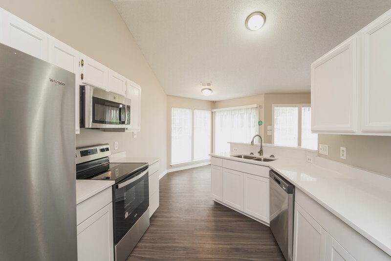 1,915/Mo, 2400 Celosia Dr Charlotte, NC 28262 Kitchen View