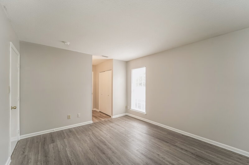 1,520/Mo, 6912 Delta Lake Dr Charlotte, NC 28215 Main Bedroom View