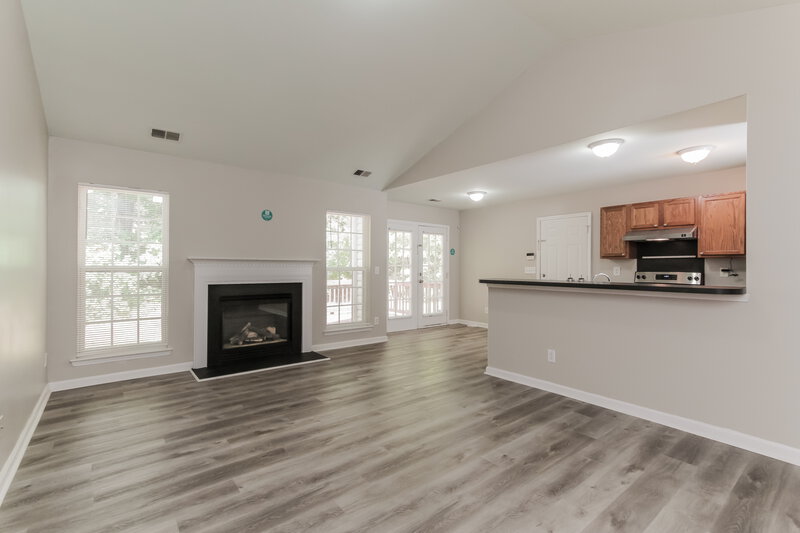 2,500/Mo, 5833 Lawnmeadow Dr Charlotte, NC 28216 Living Room View 2