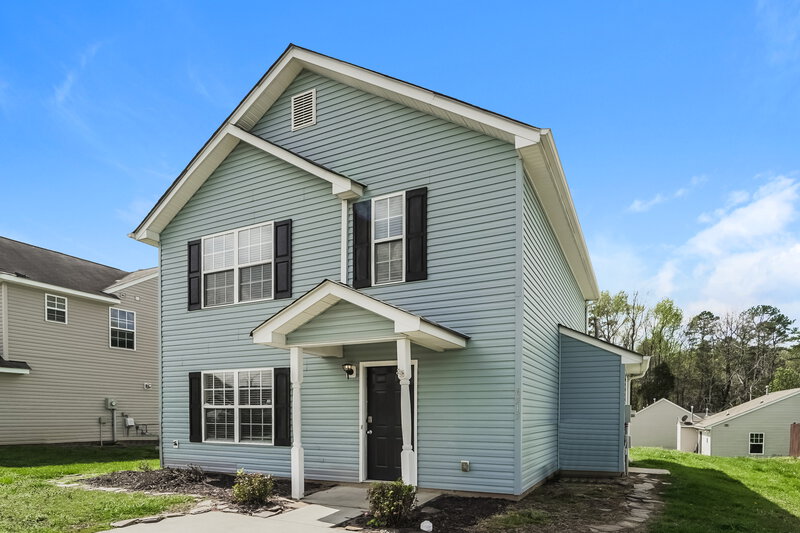 2,165/Mo, 6515 Sunman Rd Charlotte, NC 28216 Front View