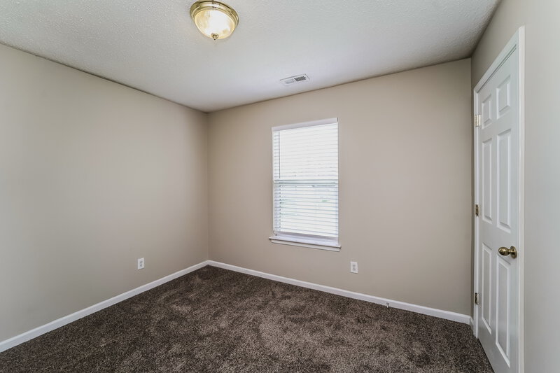 2,165/Mo, 6515 Sunman Rd Charlotte, NC 28216 Bedroom View 4