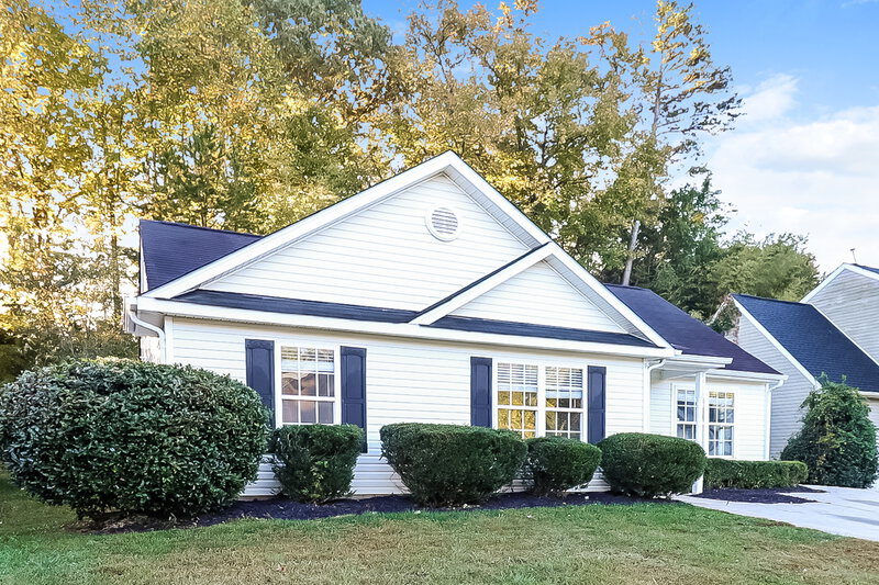 1,605/Mo, 4908 Elizabeth Rd Charlotte, NC 28269 Front View