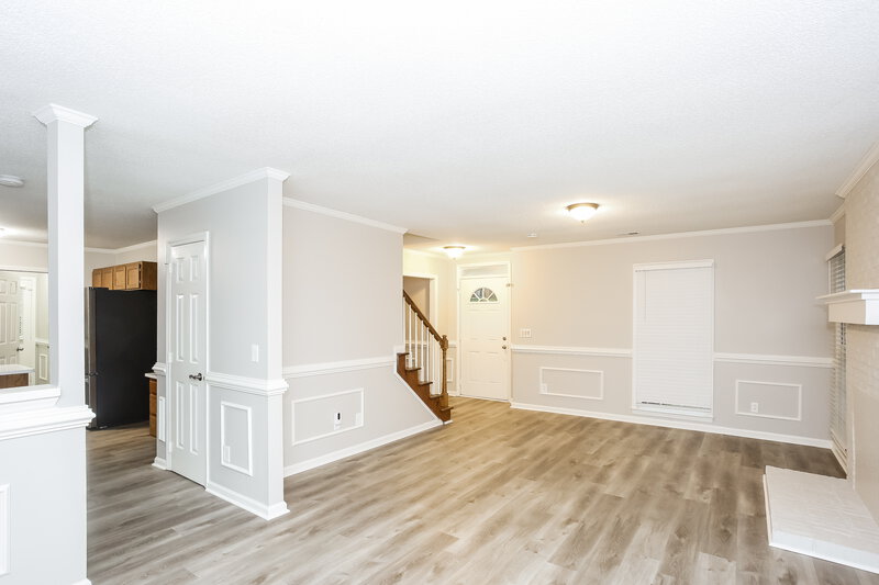 1,915/Mo, 2134 Dembrigh Ln Charlotte, NC 28262 Living Room View 3