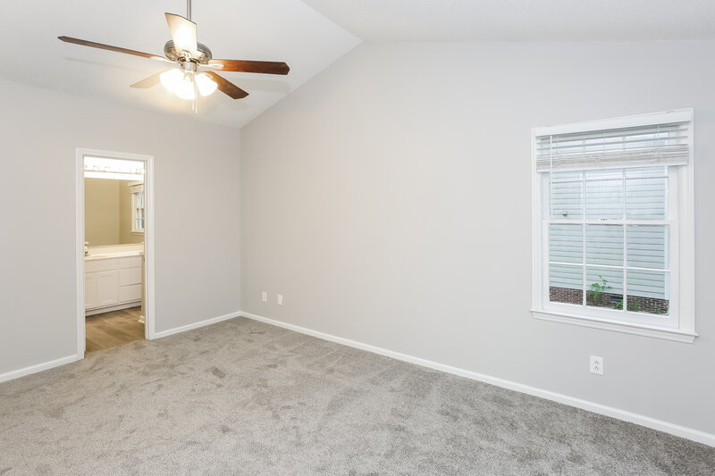 1,915/Mo, 2134 Dembrigh Ln Charlotte, NC 28262 Main Bedroom View 2