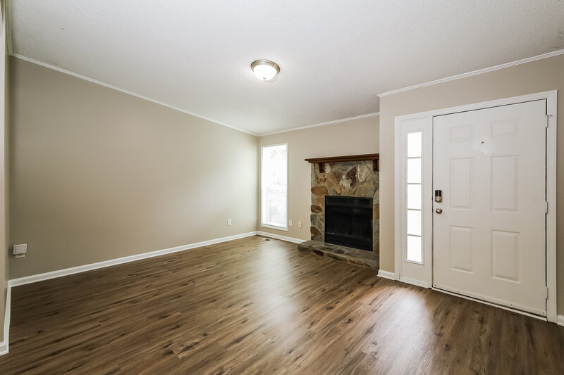 1,635/Mo, 2921 Gray Feather Dr Charlotte, NC 28262 Living Room View