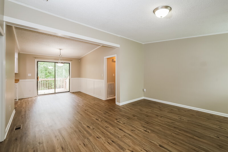 1,635/Mo, 2921 Gray Feather Dr Charlotte, NC 28262 Living Room View 2