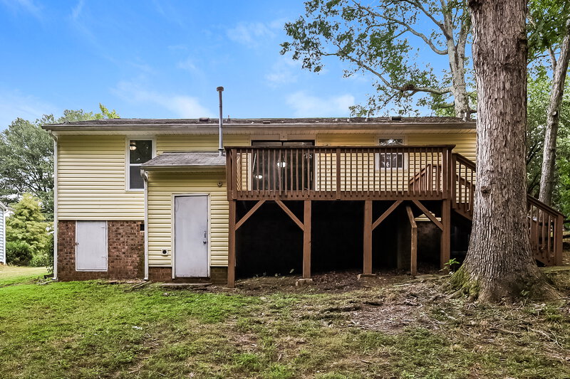 1,635/Mo, 2921 Gray Feather Dr Charlotte, NC 28262 Rear View