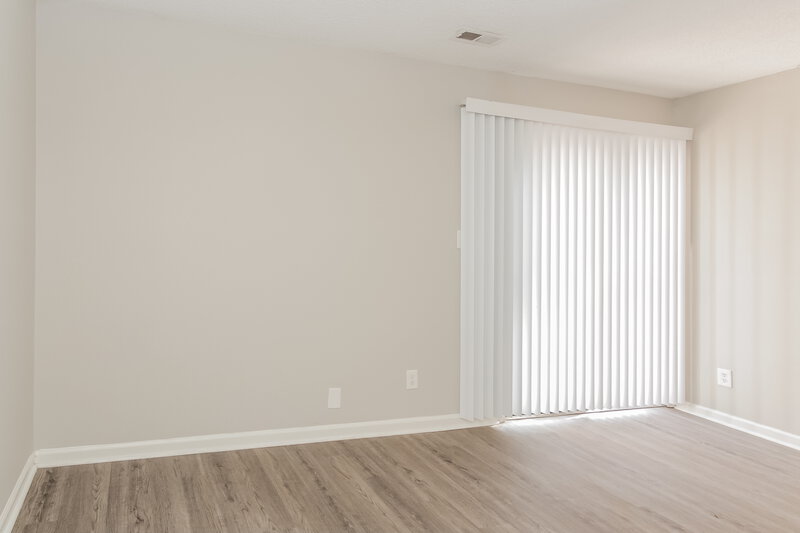 2,530/Mo, 5128 Glenview Ct Charlotte, NC 28215 Main Bedroom View