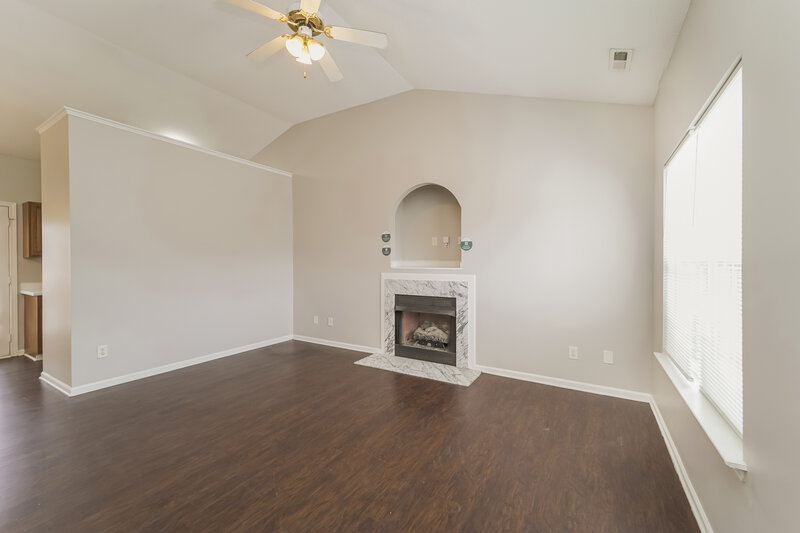 2,430/Mo, 6614 Hampton Way Dr Charlotte, NC 28213 Living Room View