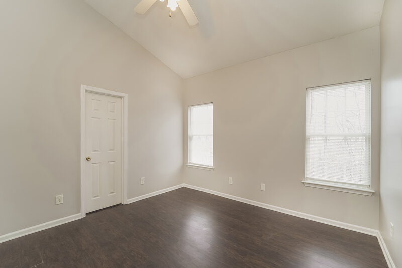 2,430/Mo, 6614 Hampton Way Dr Charlotte, NC 28213 Main Bedroom View 2
