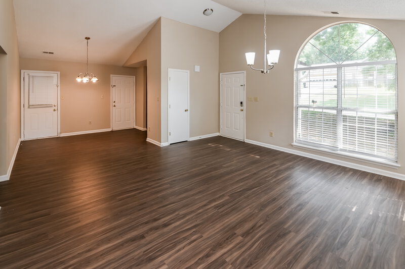 1,970/Mo, 7434 Autumn Trail Dr Charlotte, NC 28213 Living Room View 3