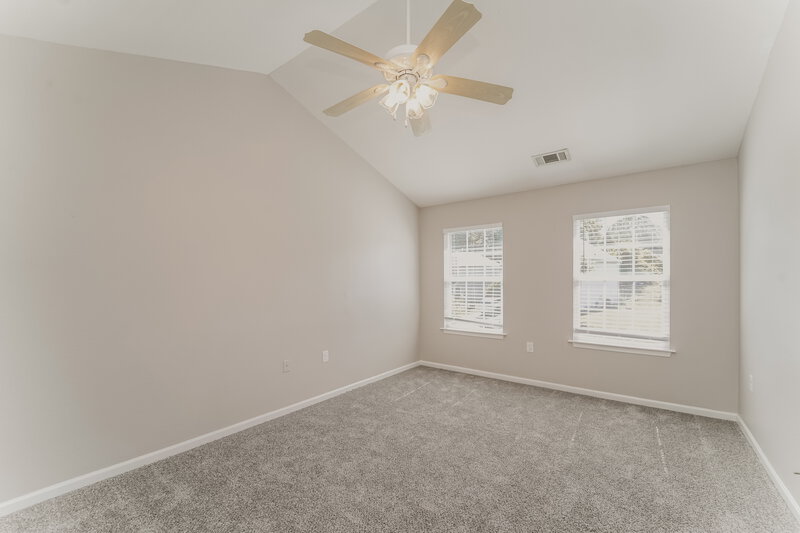 2,570/Mo, 6221 Summerour Pl Charlotte, NC 28214 Main Bedroom View