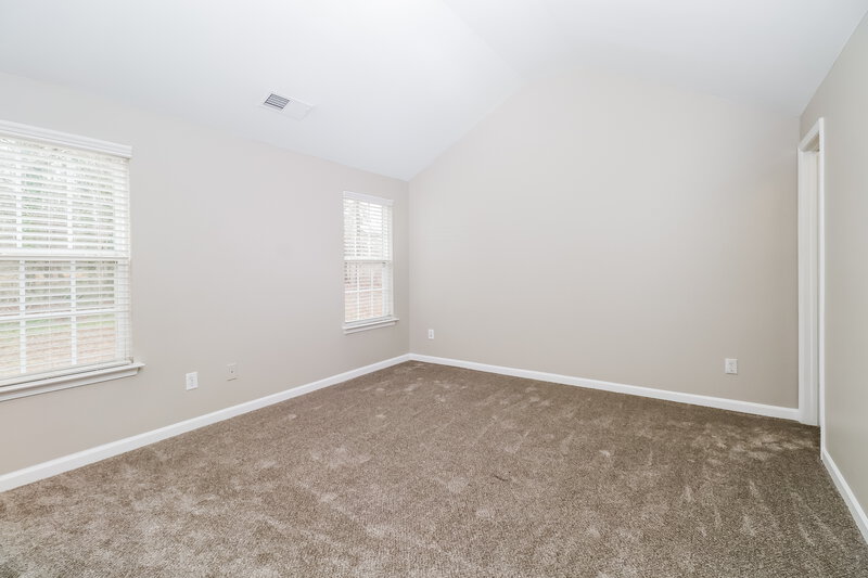 2,115/Mo, 7820 Montbrook Dr Charlotte, NC 28214 Main Bedroom View