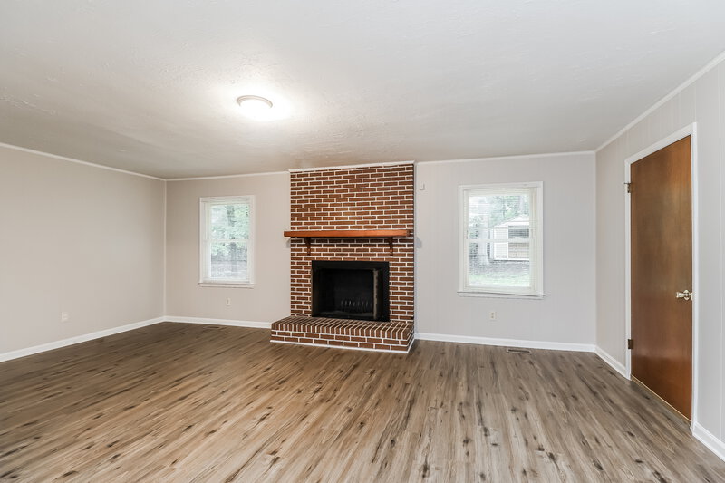 2,020/Mo, 2124 Fox Hunt Dr Gastonia, NC 28054 Family Room View