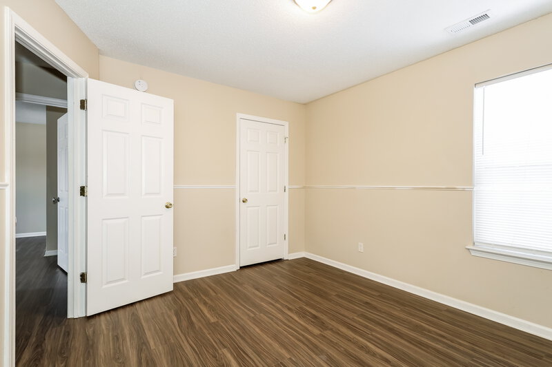 1,750/Mo, 5012 St Charles Dr Dallas, NC 28034 Main Bedroom View
